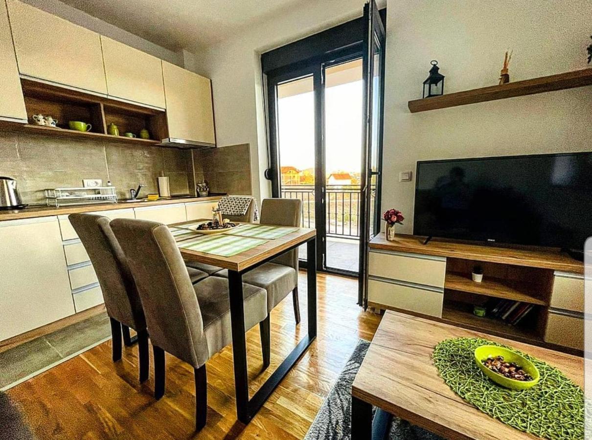 Lux Apartmani Vojinovic زلاتيبور المظهر الخارجي الصورة
